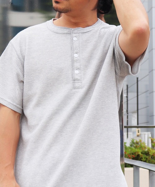 Футболка с вафельным воротником-стойкой JEMORGAN
Футболка с вафельным воротником-стойкой JEMORGAN