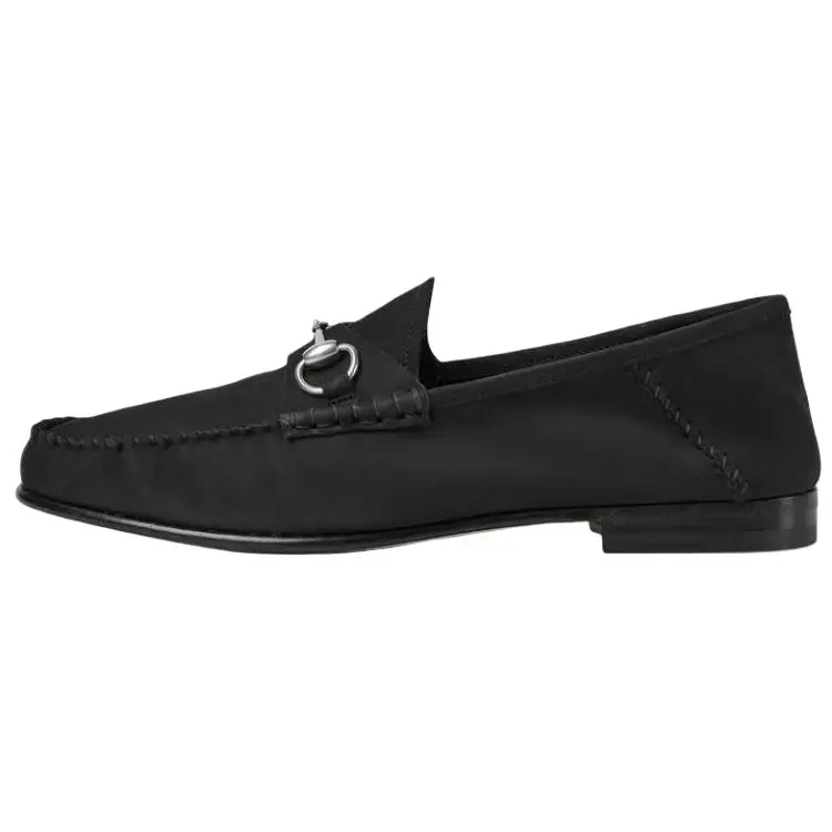 GUCCI Лоферы Gigi «Черная замша»
GUCCI Лоферы Gigi «Черная замша»