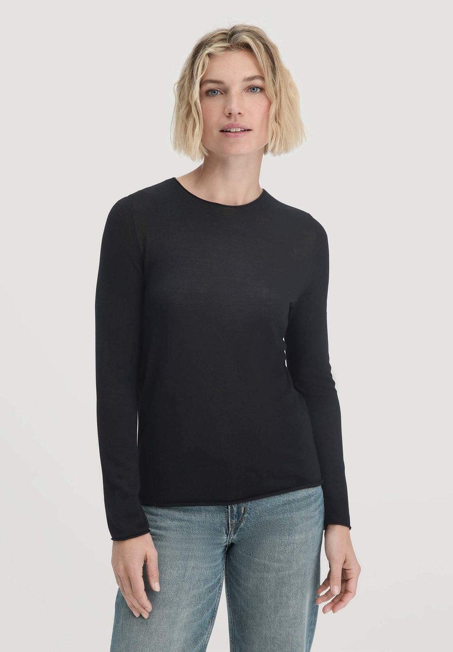 Джемпер Hessnatur REGULAR, Schwarz/Black
Джемпер Hessnatur REGULAR, Schwarz/Black