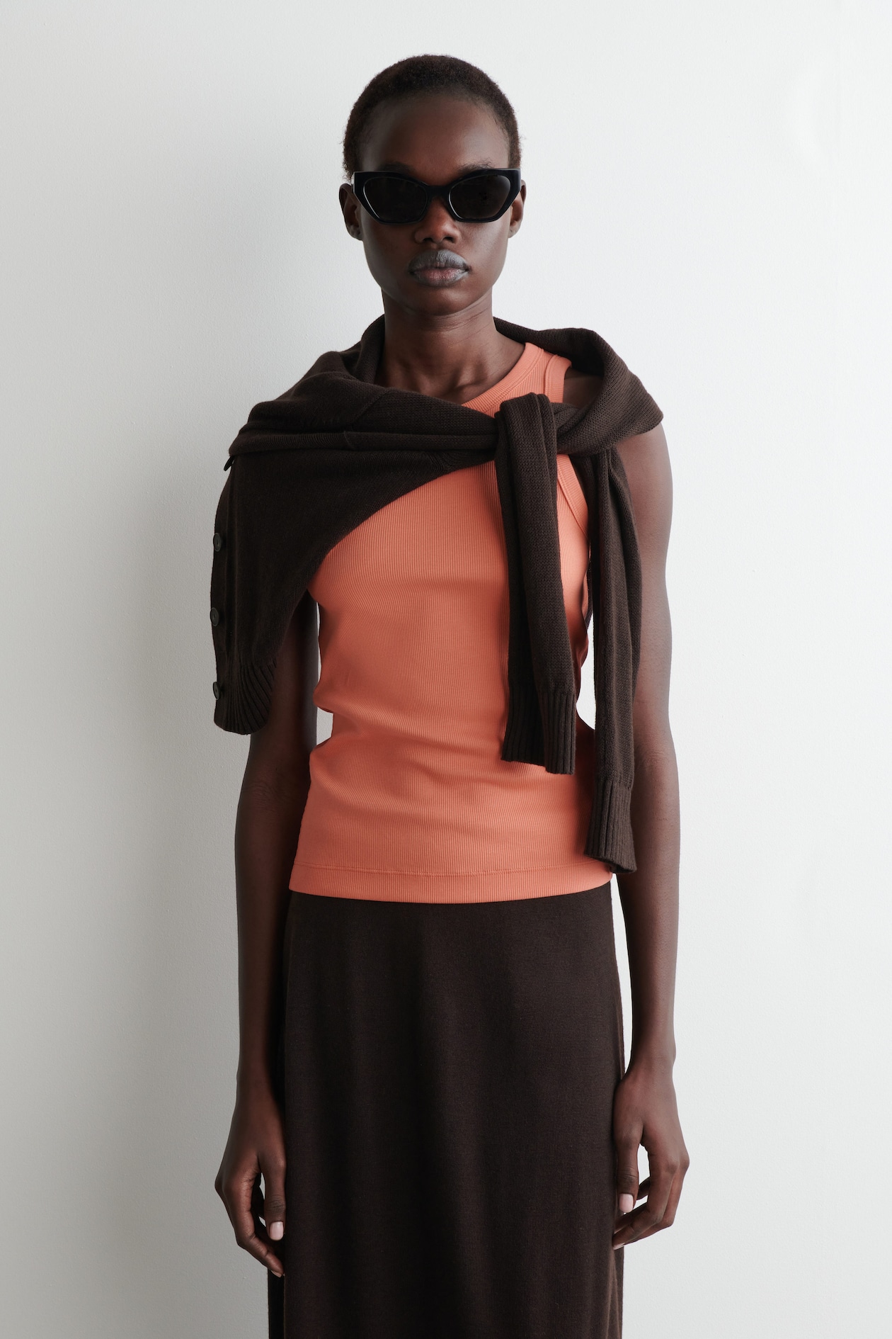 Майка в рубчик COS, оранжевый 
Майка в рубчик COS, оранжевый