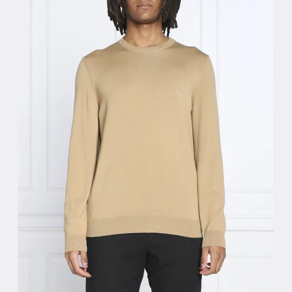 Свитер обычного кроя на пуговицах Boss, коричневый
Свитер обычного кроя на пуговицах Boss, коричневый