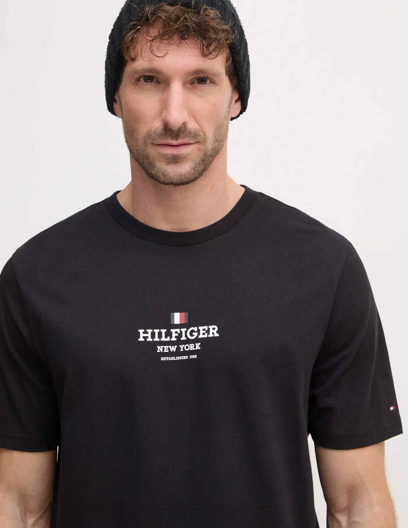 Футболка Tommy Hilfiger, черный
Футболка Tommy Hilfiger, черный