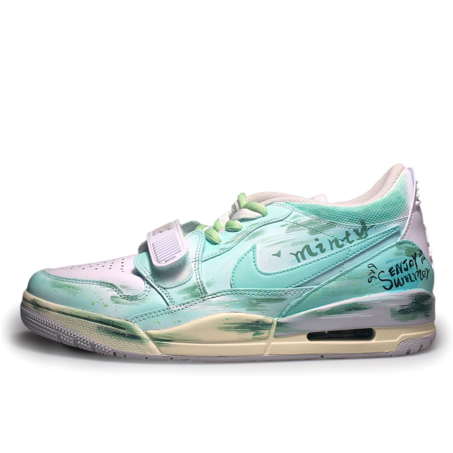 Кроссовки Jordan Legacy 312 Vintage Basketball Shoes Men Low-top White/Green, зеленый
Кроссовки Jordan Legacy 312 Vintage Basketball Shoes Men Low-top White/Green, зеленый