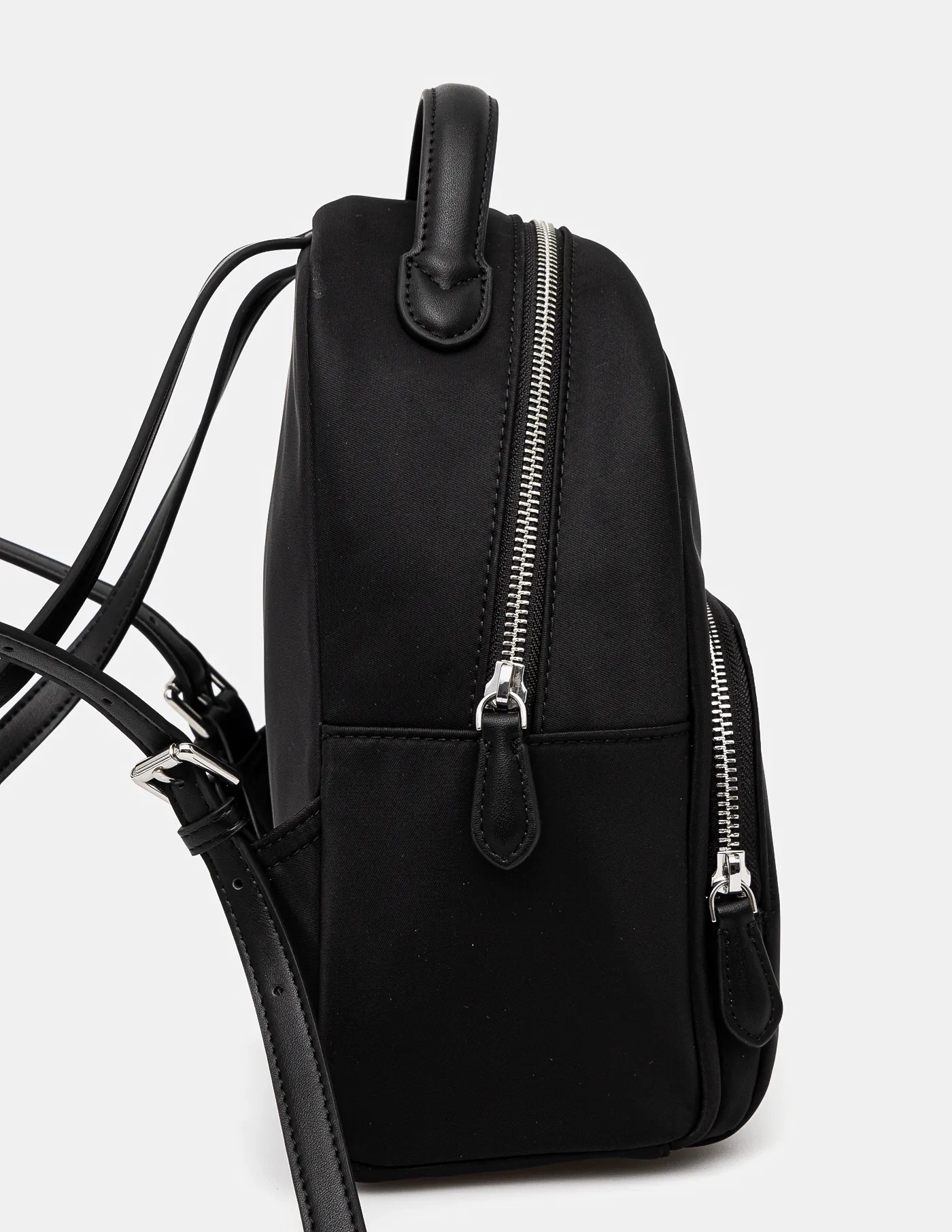 Рюкзак Karl Lagerfeld, черный 
Рюкзак Karl Lagerfeld, черный