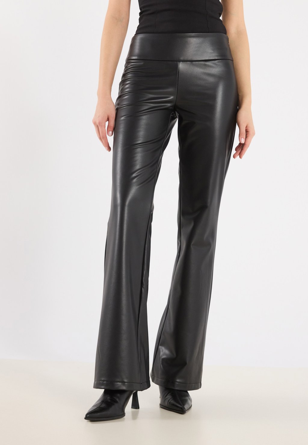 Брюки Even&Odd, черный
Брюки Even&Odd, черный