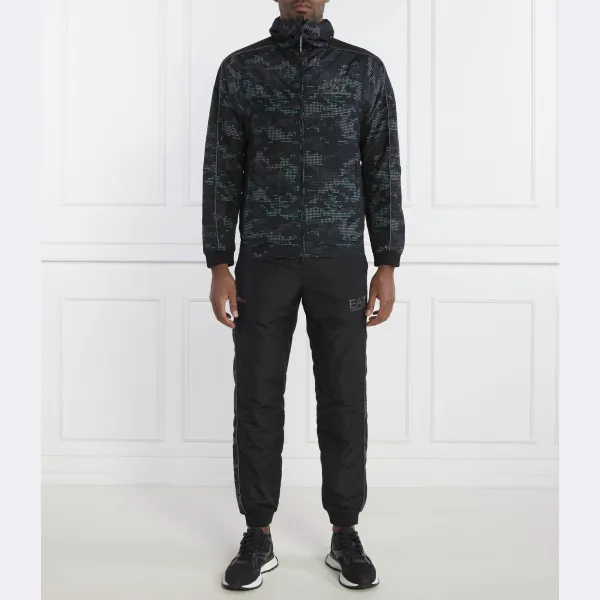 Спортивный костюм стандартной посадки Ea7, черный
Спортивный костюм стандартной посадки Ea7, черный