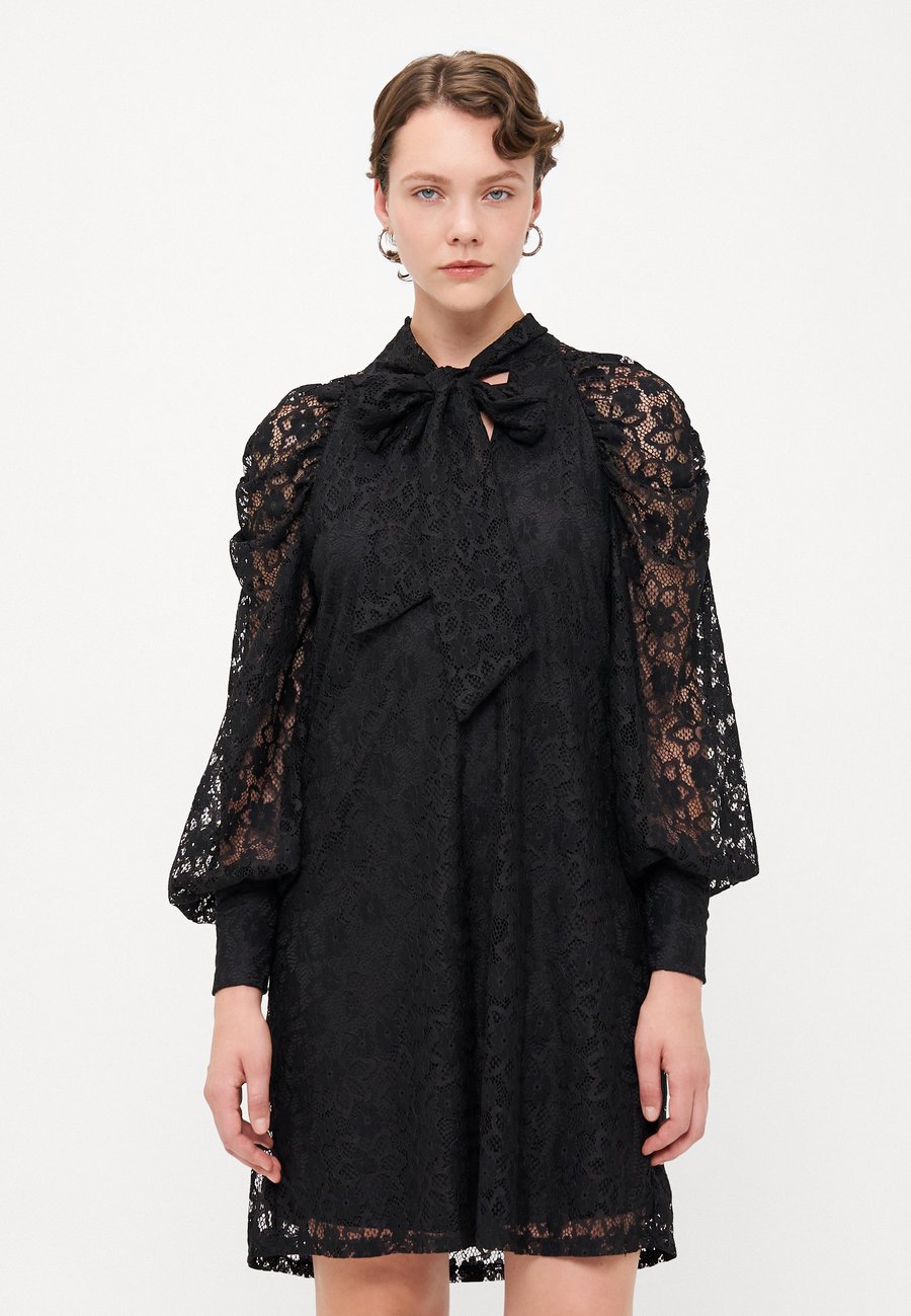 Платье Vero Moda Tall VMMETA DRESS , Black
Платье Vero Moda Tall VMMETA DRESS , Black