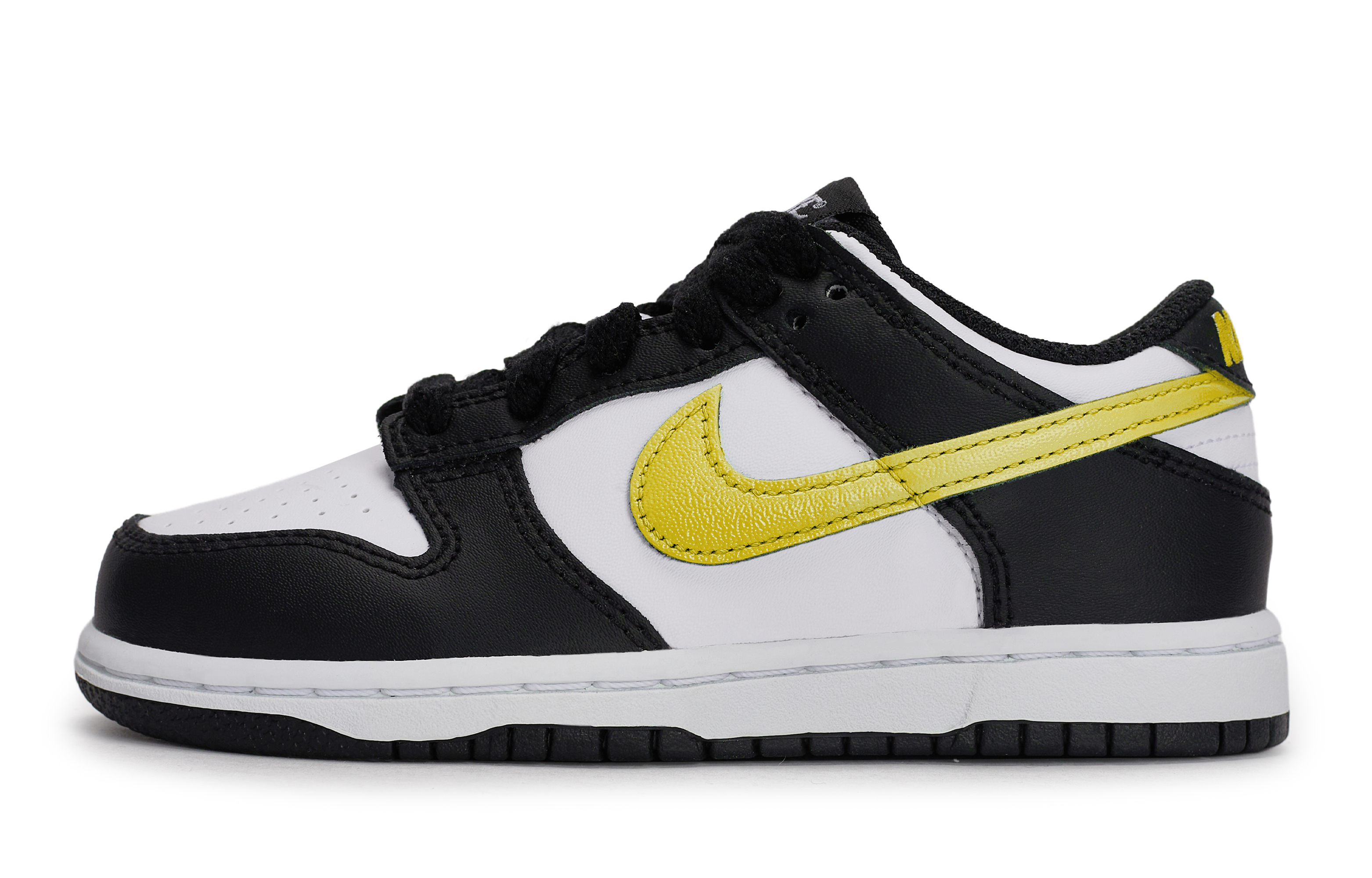 Nike Детские кроссовки для скейтбординга Dunk "Бело-черные" с противоскользящим покрытием и износостойкостью
Nike Детские кроссовки для скейтбординга Dunk "Бело-черные" с противоскользящим покрытием и износостойкостью