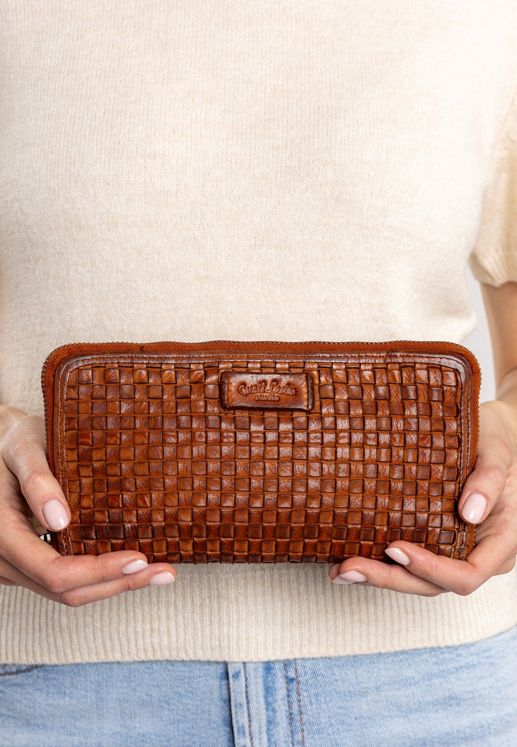 Кошелек REEVA Gusti Leder, коричневый
Кошелек REEVA Gusti Leder, коричневый