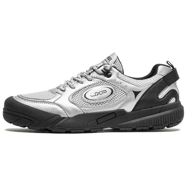 Jeep Низкие походные туфли мужские серебристо-черные, цвет Silver Black
Jeep Низкие походные туфли мужские серебристо-черные, цвет Silver Black