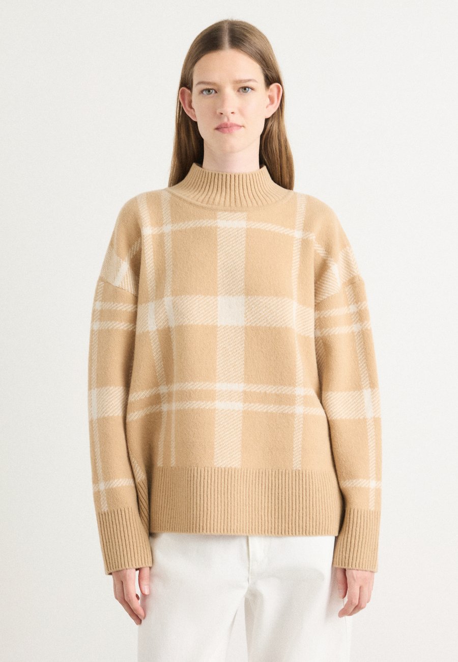 Джемпер Barbour HARRIET JUMPER, Pale Camel/Sand
Джемпер Barbour HARRIET JUMPER, Pale Camel/Sand
