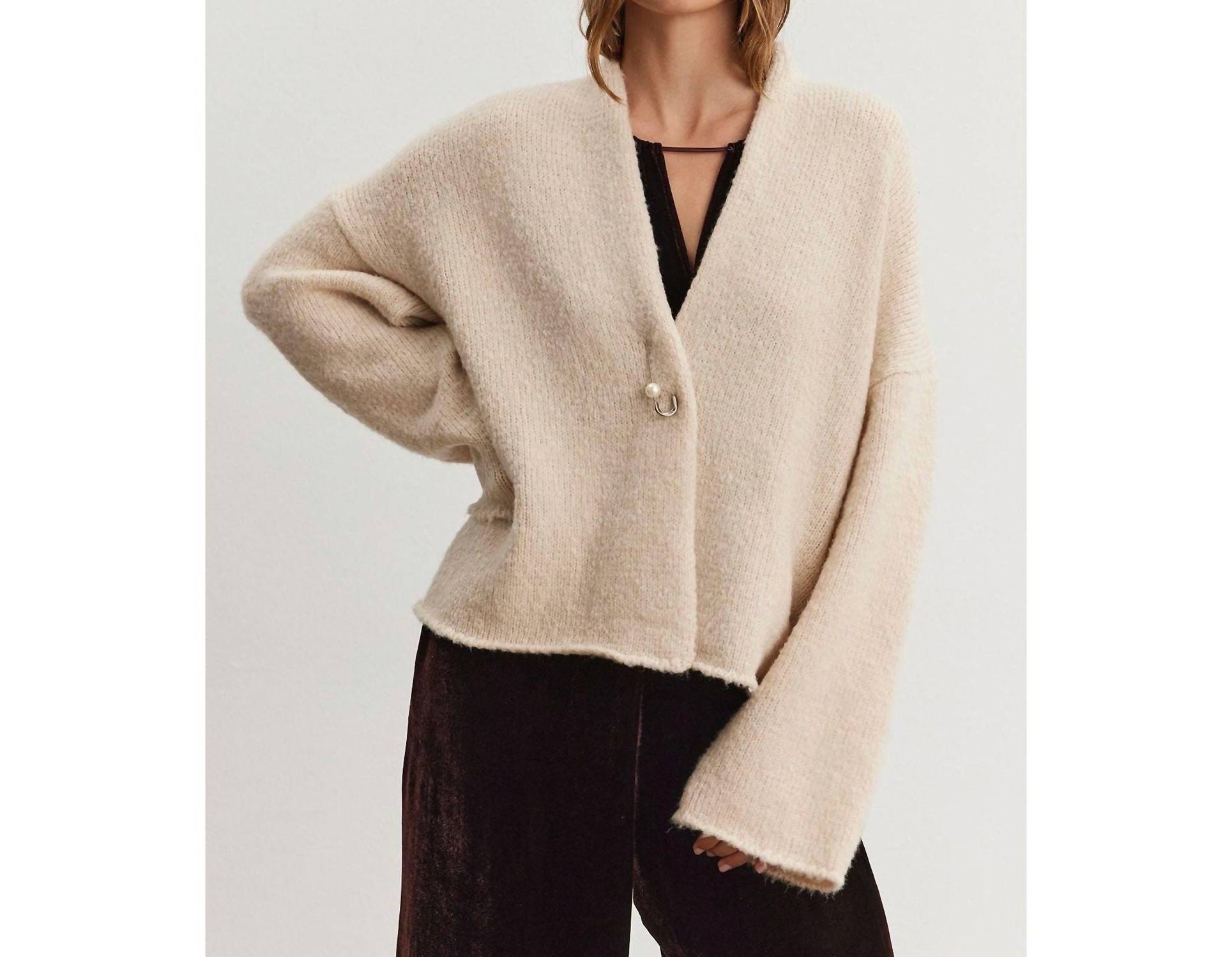 Кардиган Chanson Brushed Knit Open Cardigan бежевого цвета Velvet by Graham & Spencer
Кардиган Chanson Brushed Knit Open Cardigan бежевого цвета Velvet by Graham & Spencer