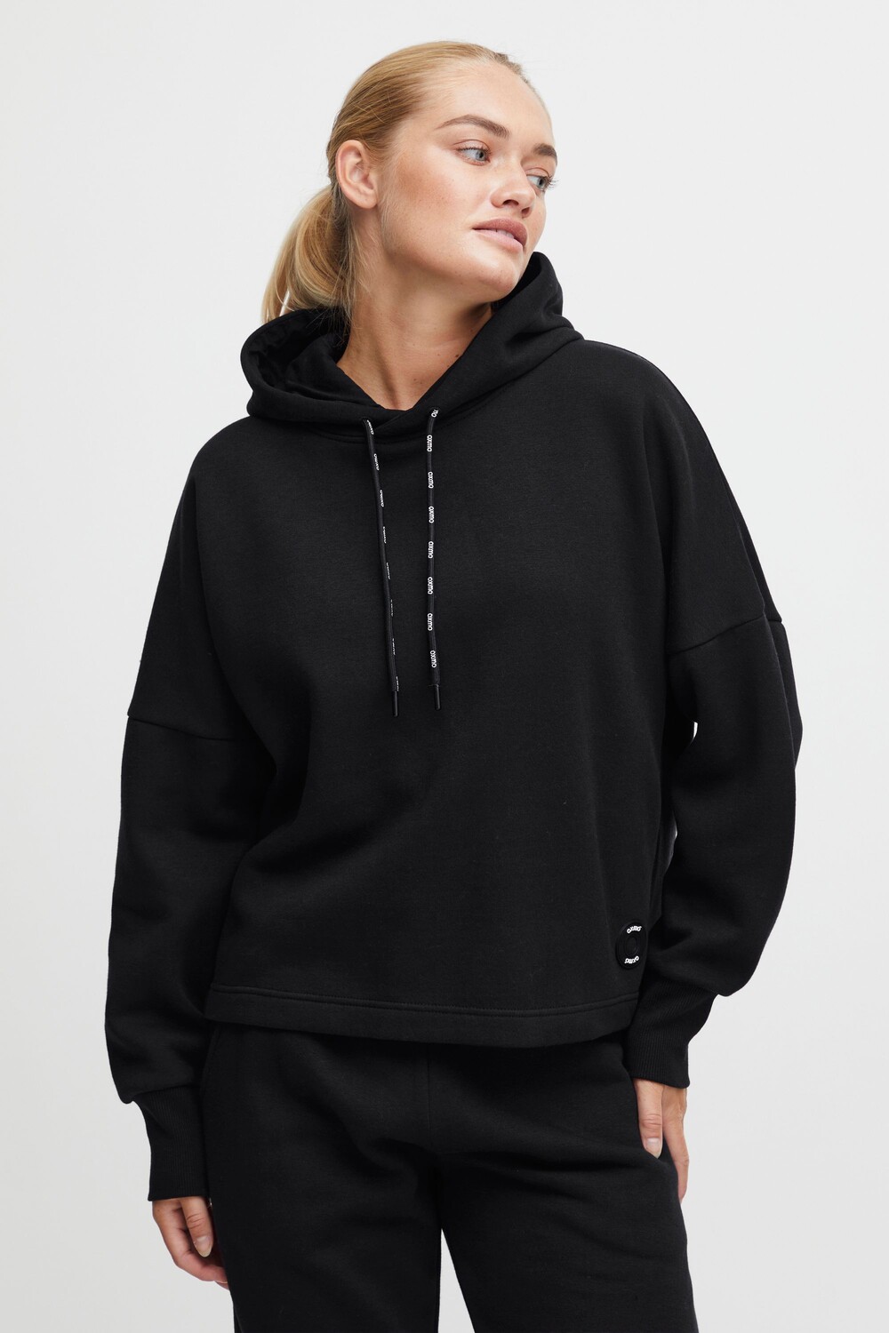 Толстовка Oxmo Hoodie OXSanni, черный
Толстовка Oxmo Hoodie OXSanni, черный