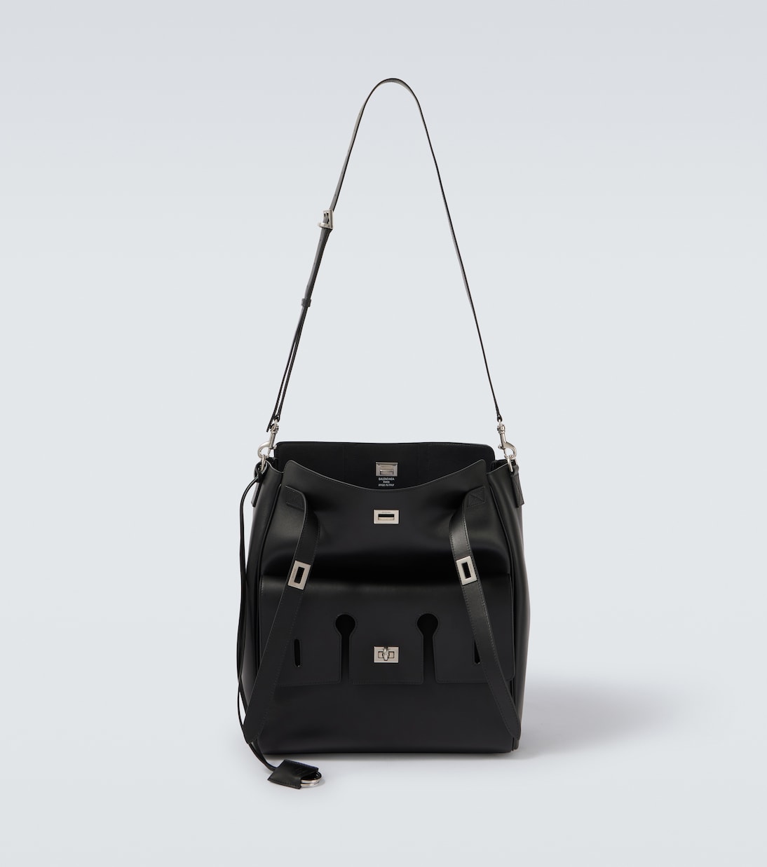 Кожаная сумка-мессенджер Bel Air Balenciaga, черный
Кожаная сумка-мессенджер Bel Air Balenciaga, черный