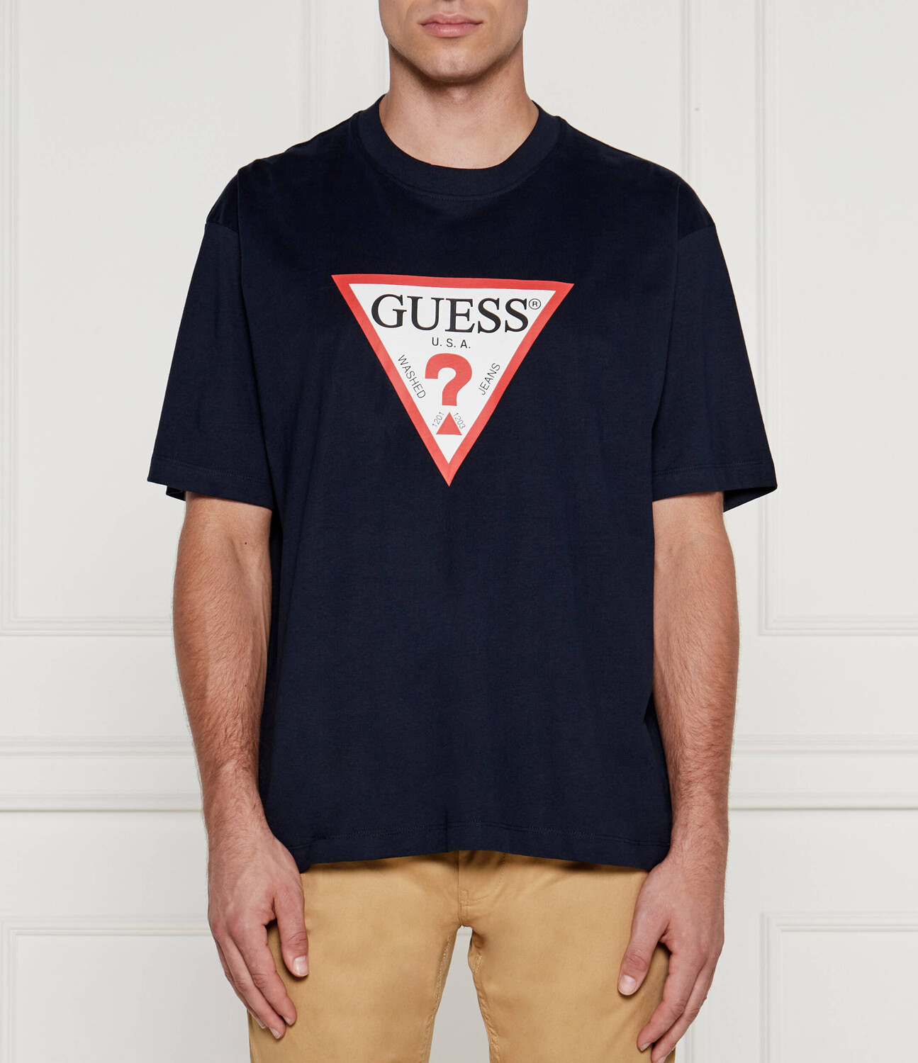 Футболка Guess Jeans Oversize fit, темно-синий
Футболка Guess Jeans Oversize fit, темно-синий