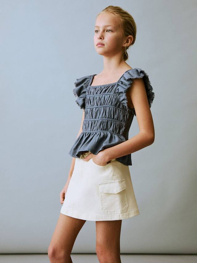 Детская джинсовая карго-юбка Danbury Mango, Light Beige
Детская джинсовая карго-юбка Danbury Mango, Light Beige