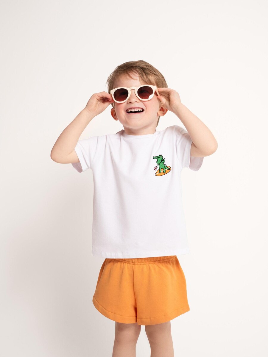 Рубашка SATURNDAY Krokodil auf SUP, белый
Рубашка SATURNDAY Krokodil auf SUP, белый