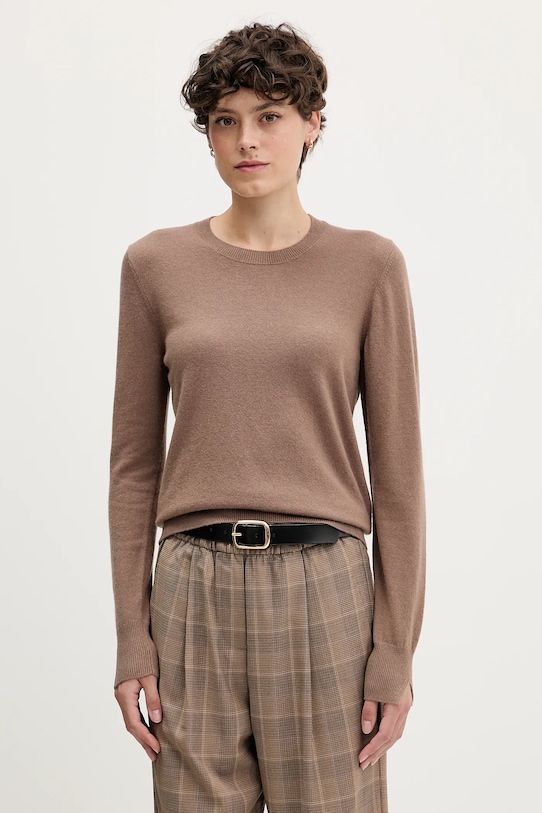 Свитер Sisley, коричневый
Свитер Sisley, коричневый