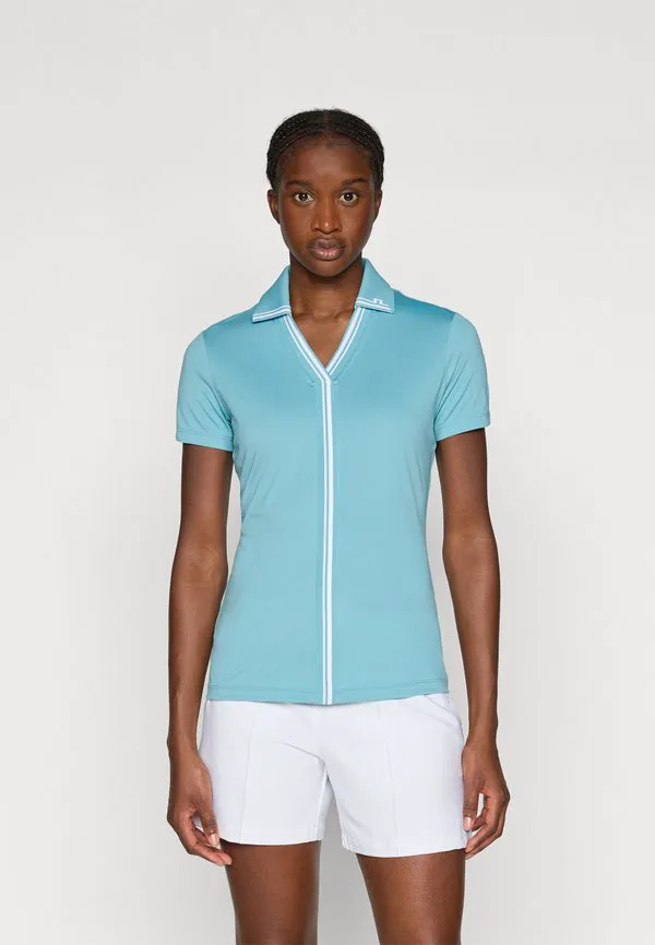 Футболка с принтом evia J.Lindeberg Sports, Stillwater, Синий, Футболка с принтом evia J.Lindeberg Sports, Stillwater
Футболка с принтом evia J.Lindeberg Sports, Stillwater, Синий, Футболка с принтом evia J.Lindeberg Sports, Stillwater