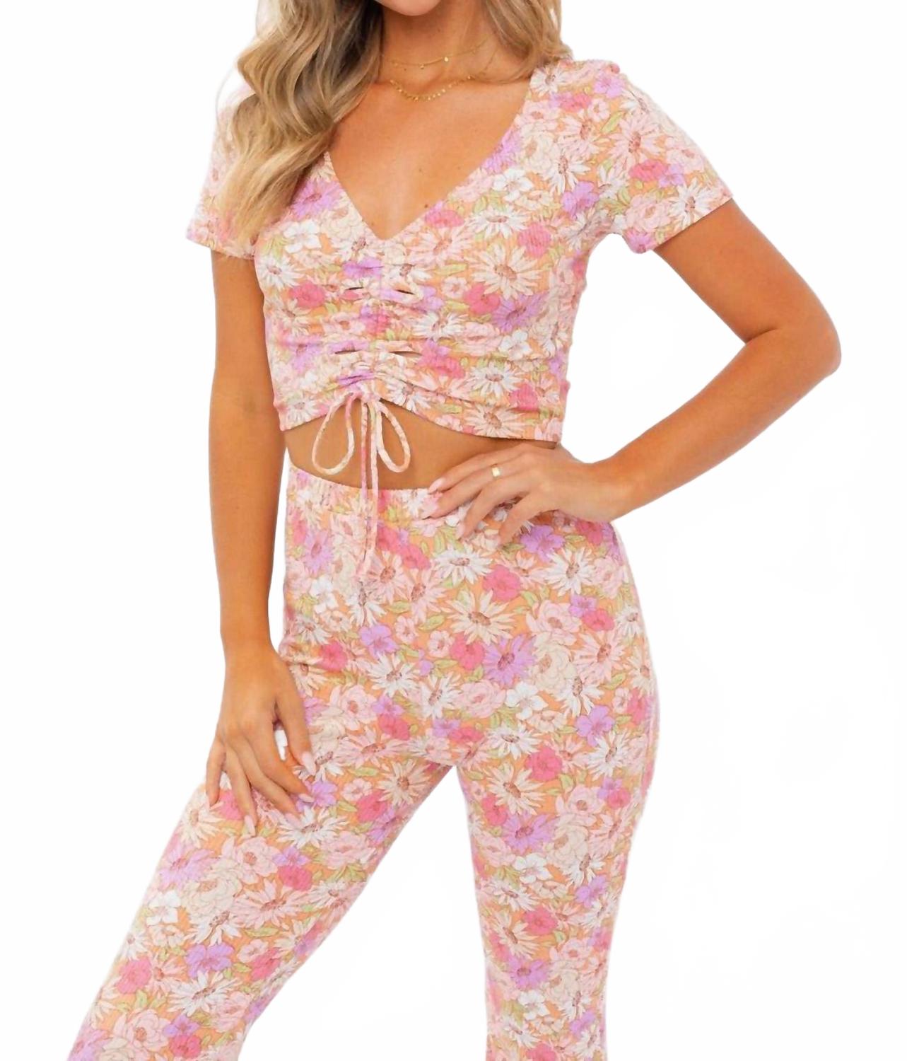 Топ с цветочным принтом и сборками, цвет многоцветный Le Lis, Multi
Топ с цветочным принтом и сборками, цвет многоцветный Le Lis, Multi