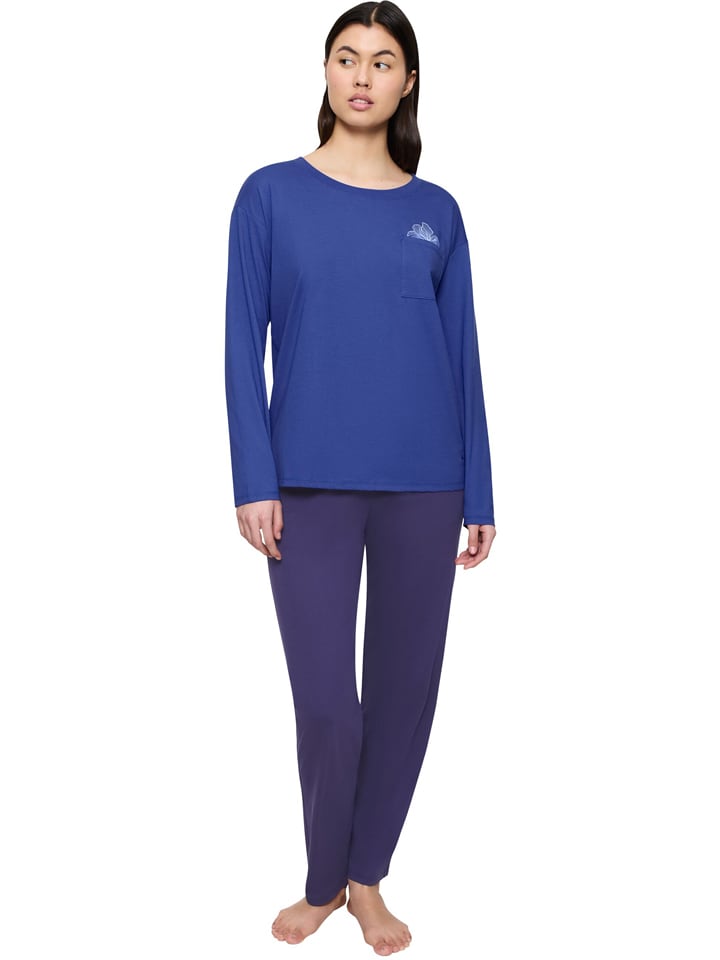 Triumph Фиолетовая пижама
Triumph Фиолетовая пижама