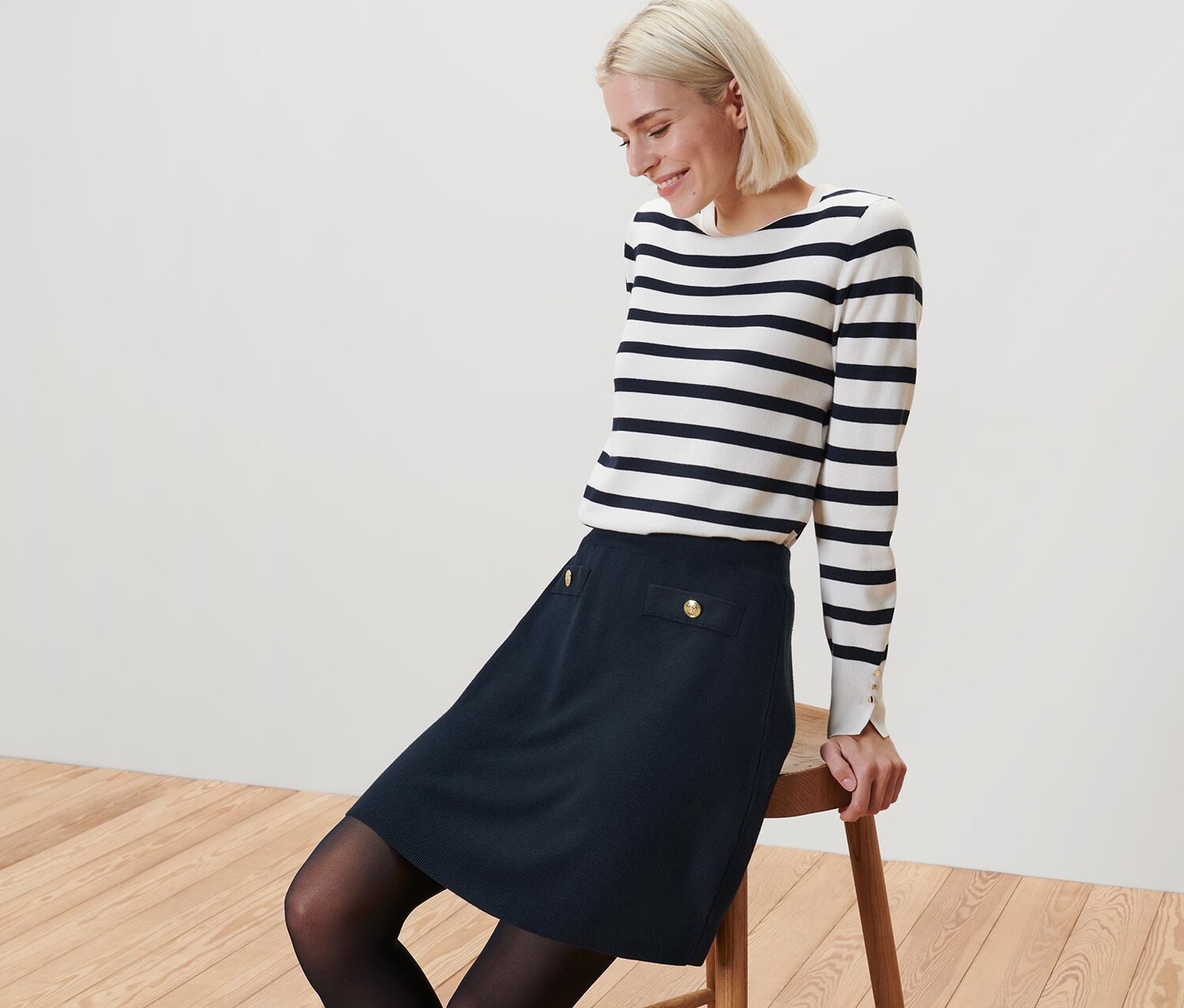 Вязаная юбка с декоративными пуговицами Tchibo, темно-синий 
Вязаная юбка с декоративными пуговицами Tchibo, темно-синий