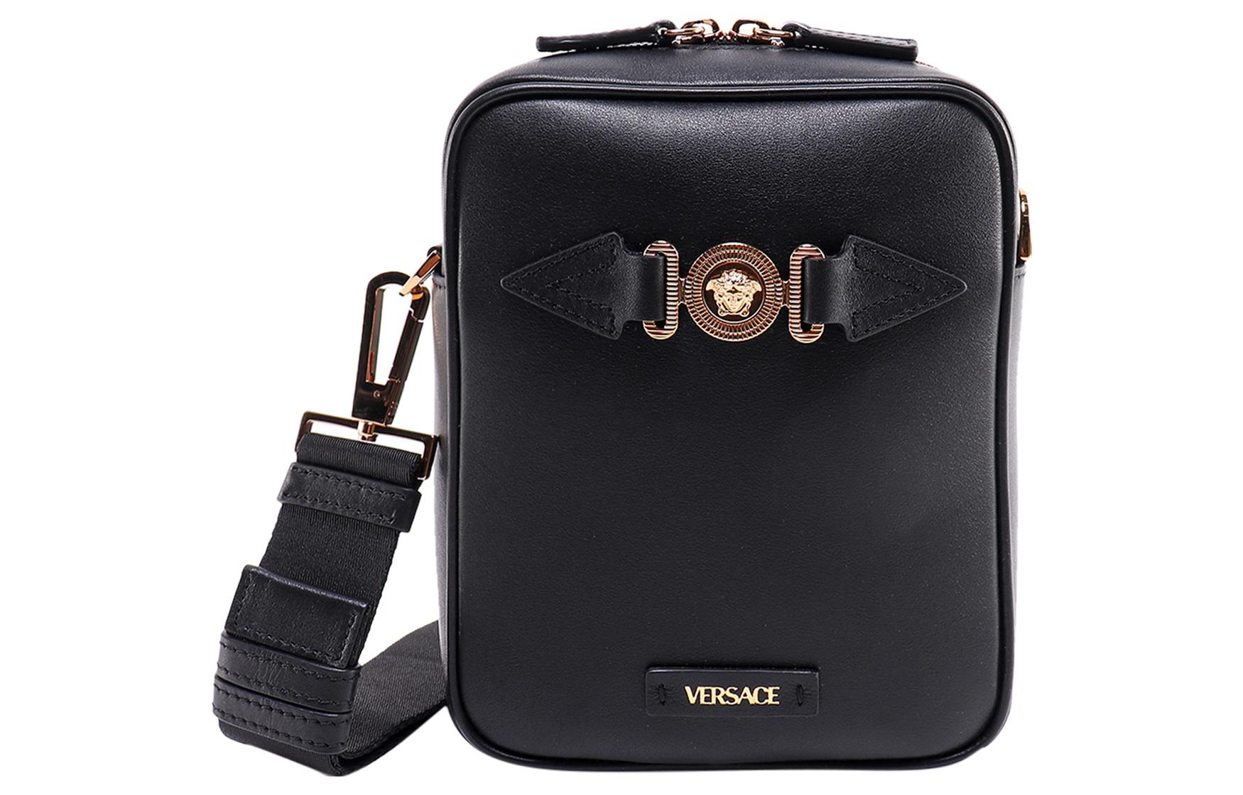 Сумка-мессенджер Medusa Zipped от VERSACE
Сумка-мессенджер Medusa Zipped от VERSACE