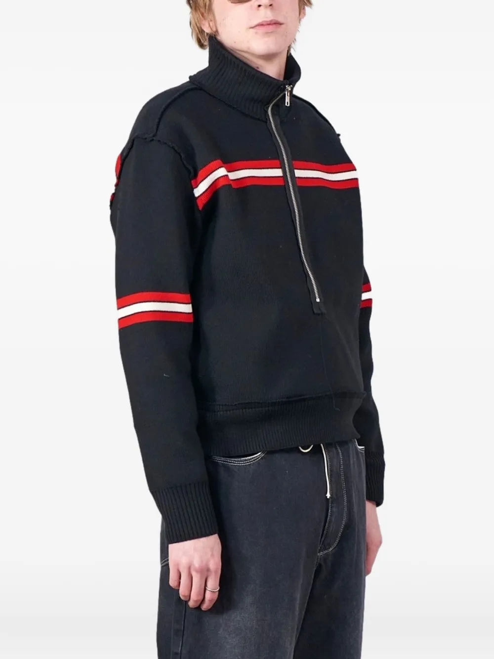 Полосатый матросский свитер на молнии Camiel Fortgens, черный
Полосатый матросский свитер на молнии Camiel Fortgens, черный