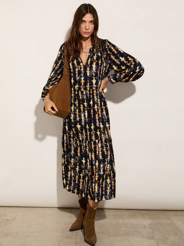 Миди-платье с принтом kalina Baukjen, темно-синий/разноцветный
Миди-платье с принтом kalina Baukjen, темно-синий/разноцветный