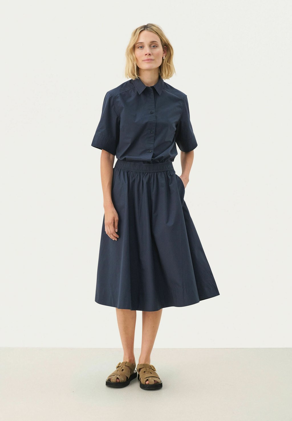 Юбка А-силуэта INGI Part Two, темно-синий
Юбка А-силуэта INGI Part Two, темно-синий