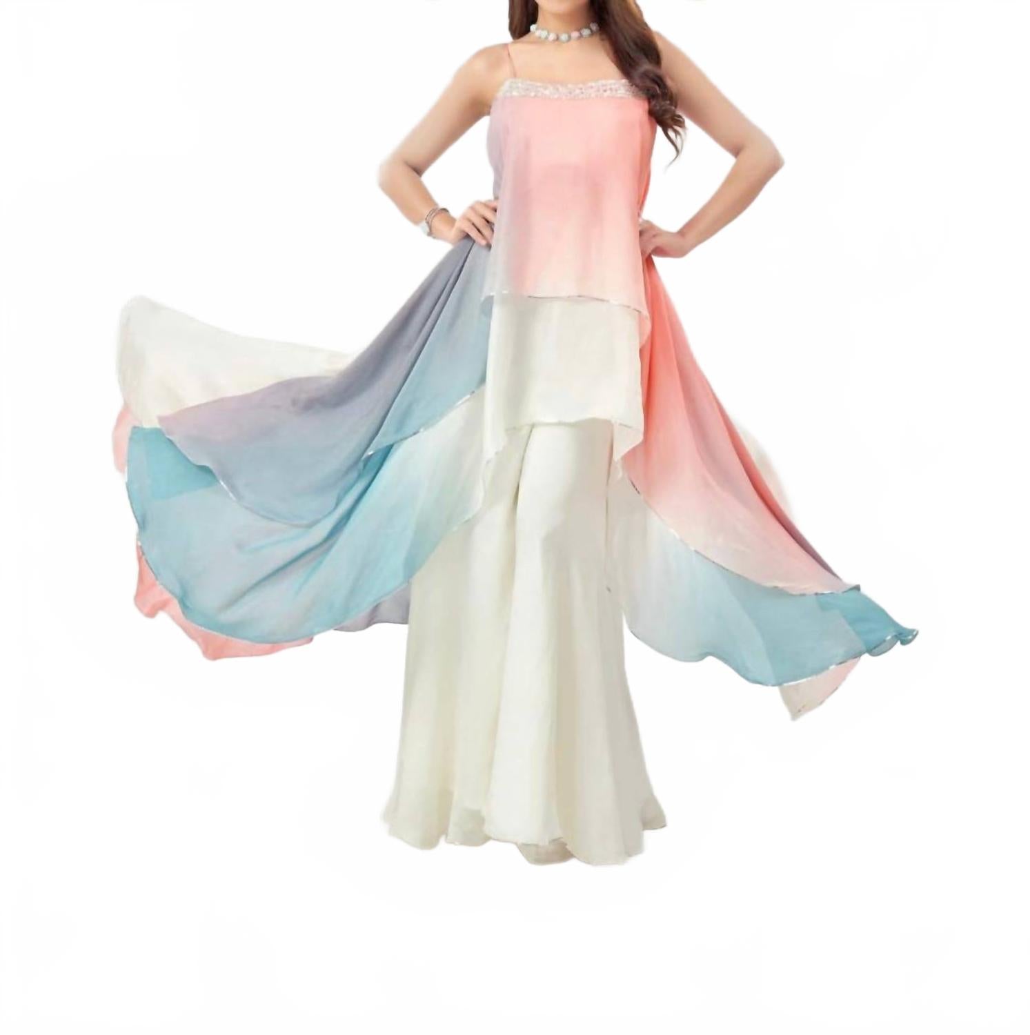 Длинное платье персикового цвета Zaalima Fashion
Длинное платье персикового цвета Zaalima Fashion