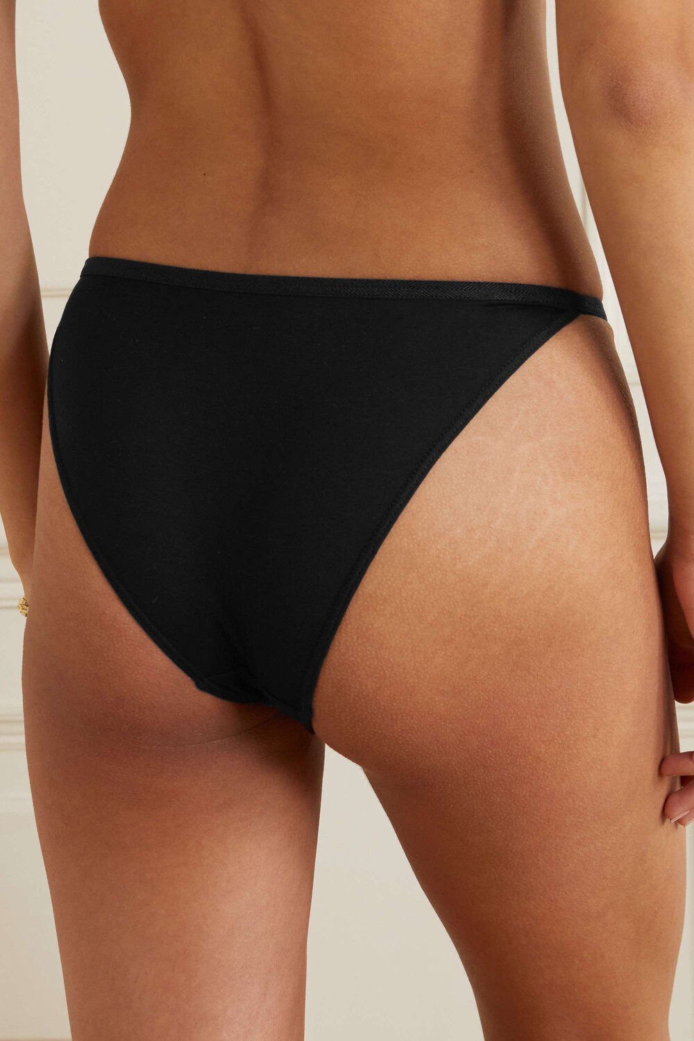 CDLP + NET SUSTAIN Комплект из трех трусов TENCEL с добавлением лиоцелла, черный
CDLP + NET SUSTAIN Комплект из трех трусов TENCEL с добавлением лиоцелла, черный