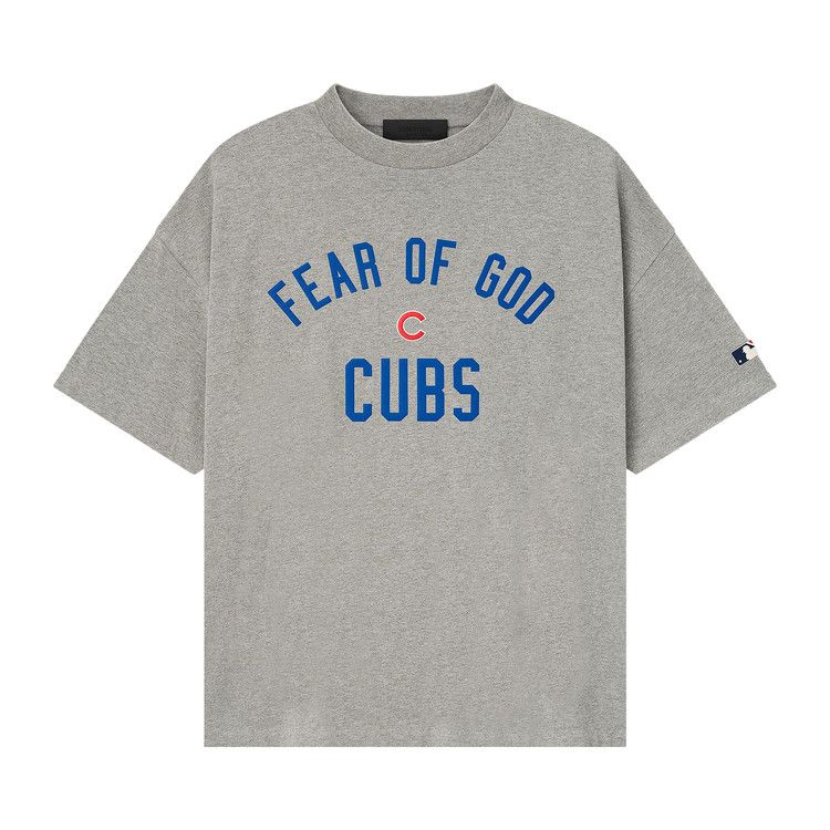 Футболка Fear of God Essentials Cubs 90s Tee, Concrete Heather
Футболка Fear of God Essentials Cubs 90s Tee, Concrete Heather