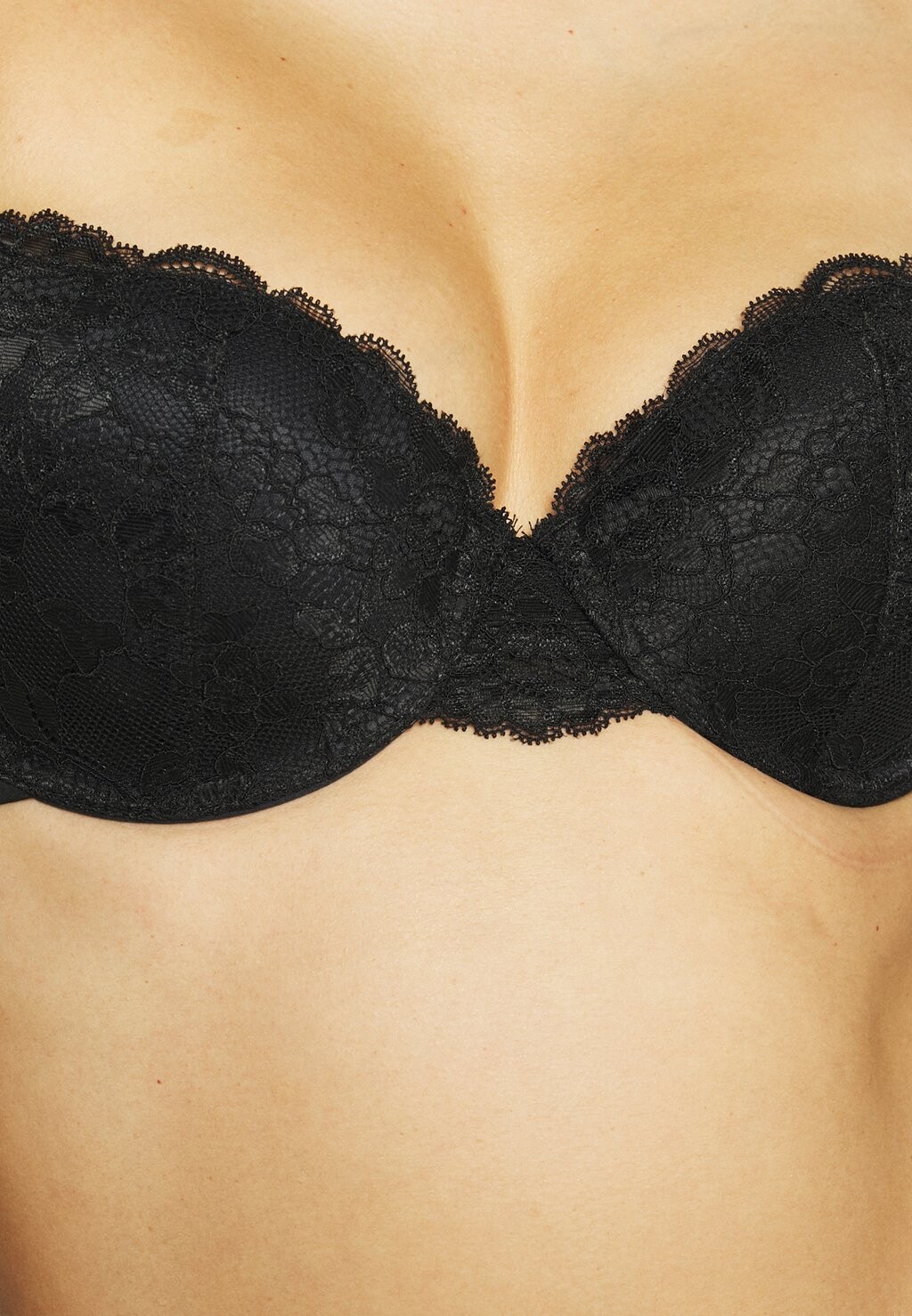 Бюстгальтер на косточках Akleja Balconette Bra With Lace Lindex, черный
Бюстгальтер на косточках Akleja Balconette Bra With Lace Lindex, черный