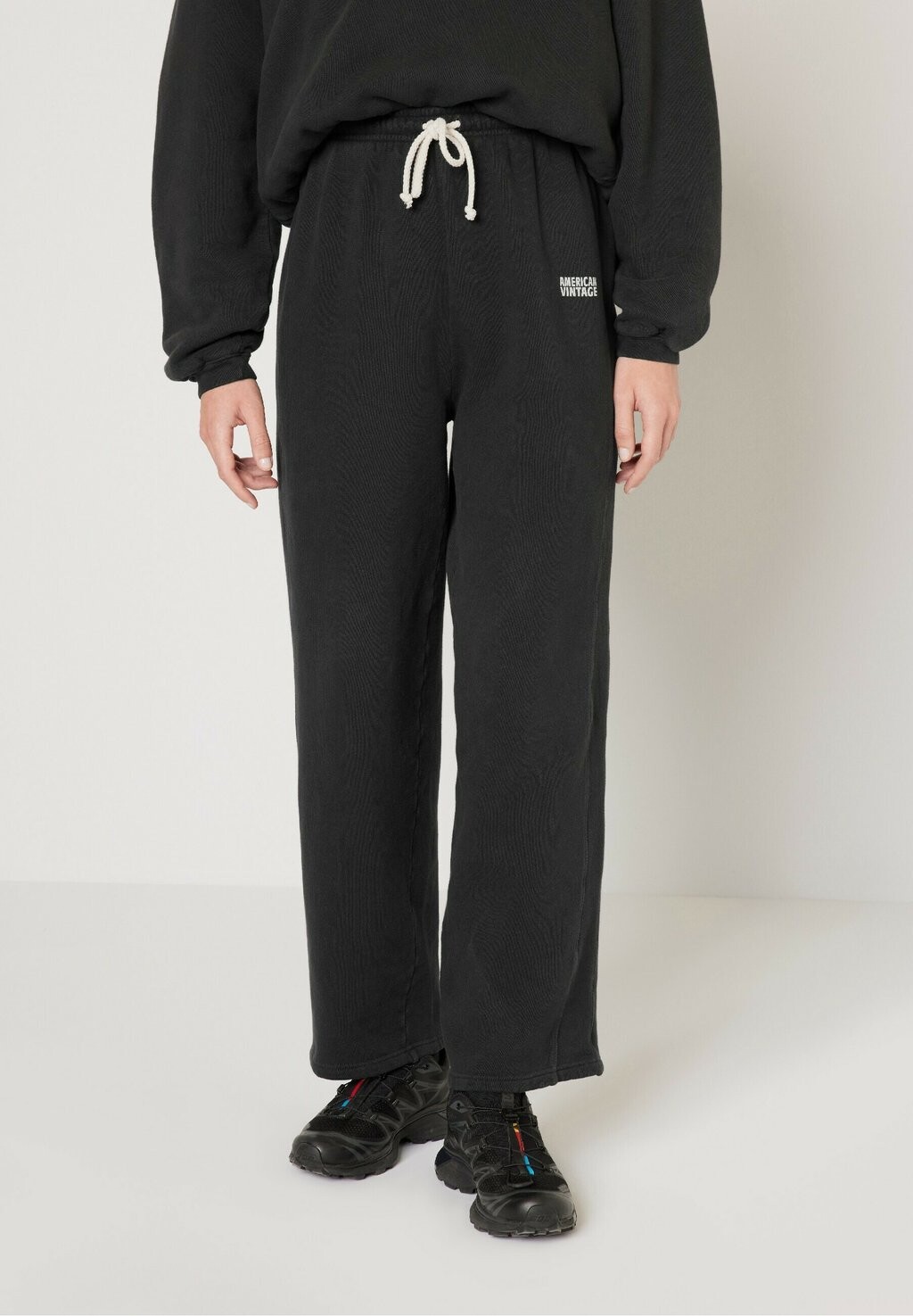 Спортивные штаны American Vintage, пестрый черный
Спортивные штаны American Vintage, пестрый черный