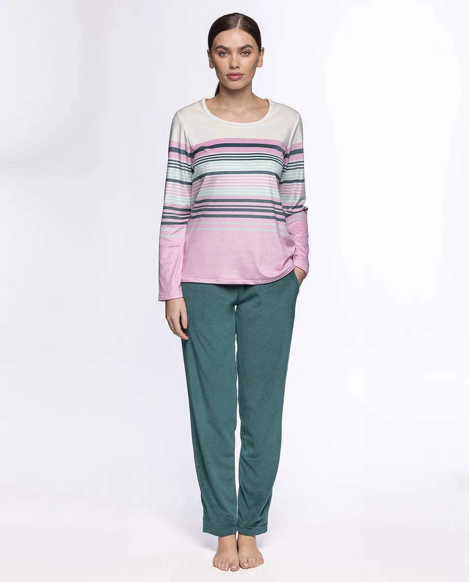 Женская длинная бархатная пижама Punto Blanco, зеленый
Женская длинная бархатная пижама Punto Blanco, зеленый