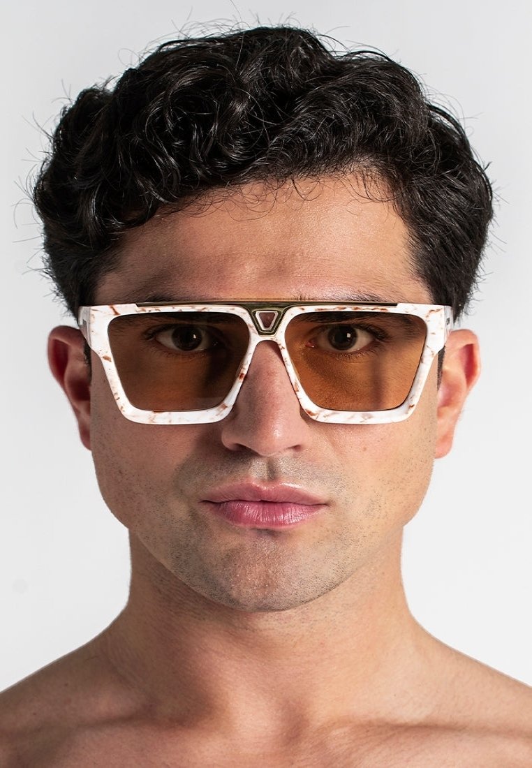 Солнцезащитные очки Gianni Kavanagh Sunglasses, Red
Солнцезащитные очки Gianni Kavanagh Sunglasses, Red