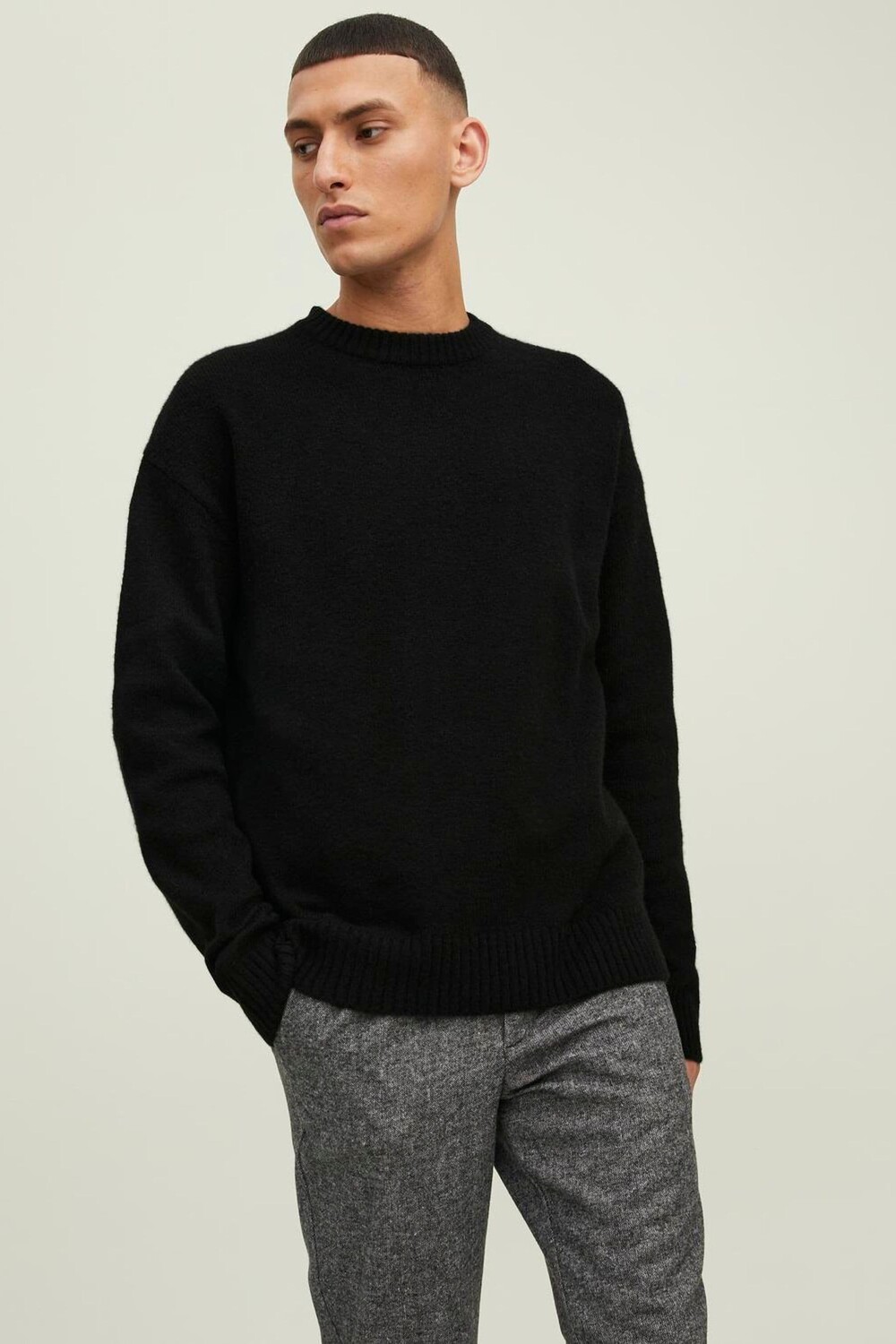 Вязаный джемпер с круглым вырезом Jack & Jones, черный
Вязаный джемпер с круглым вырезом Jack & Jones, черный