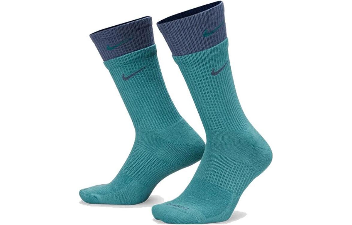 Мужские носки выше колена Nike
Мужские носки выше колена Nike