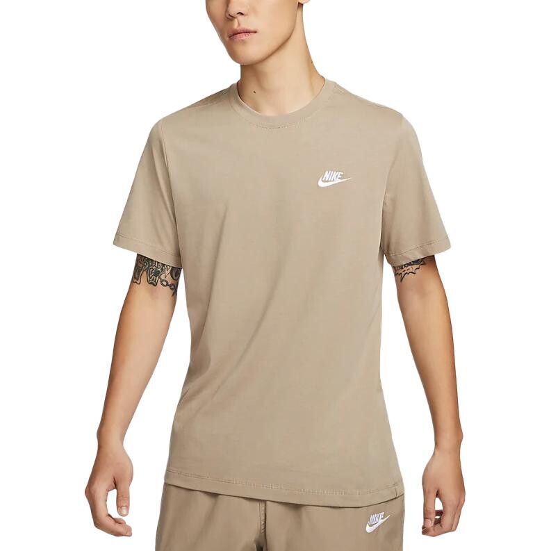 Спортивная футболка Club T-shirt Men Khaki Nike, хаки
Спортивная футболка Club T-shirt Men Khaki Nike, хаки