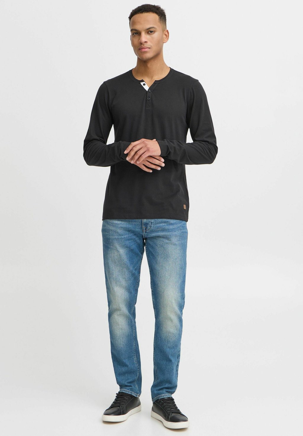 Лонгслив BHOllie 2-PACK Blend, черный/черный
Лонгслив BHOllie 2-PACK Blend, черный/черный