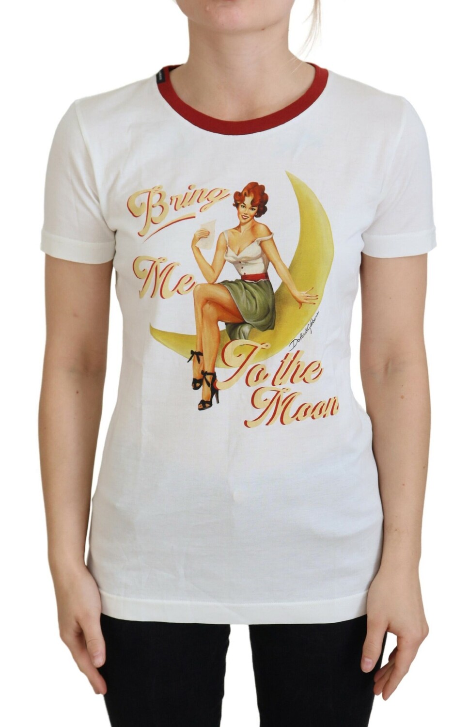 Элегантный белый хлопковый повседневный топ Dolce & Gabbana
Элегантный белый хлопковый повседневный топ Dolce & Gabbana