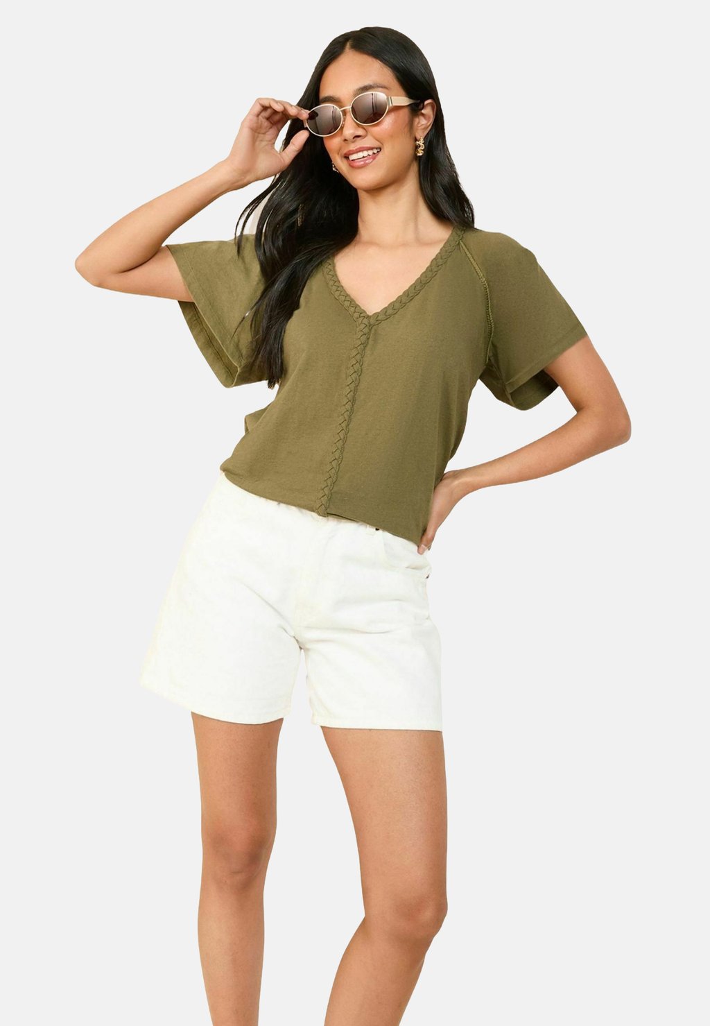 Базовая футболка REGULAR FIT - SHORT SLEEVE Friends Like These, зеленый 
Базовая футболка REGULAR FIT - SHORT SLEEVE Friends Like These, зеленый