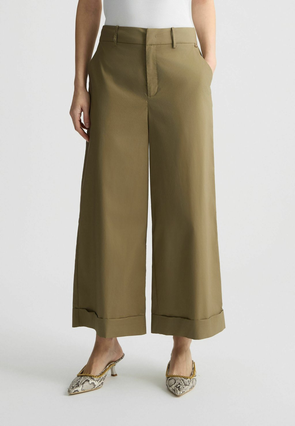 Брюки LIU JO, оливковый
Брюки LIU JO, оливковый