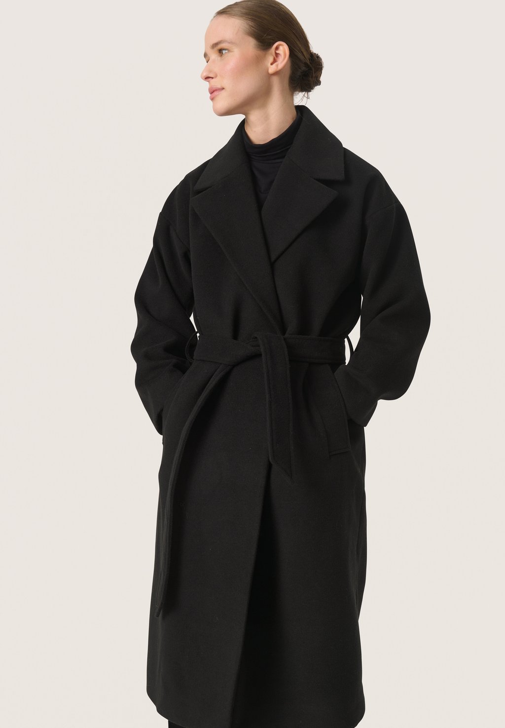 Классическое пальто SLRUBIE BELTED Soaked in Luxury, черный
Классическое пальто SLRUBIE BELTED Soaked in Luxury, черный