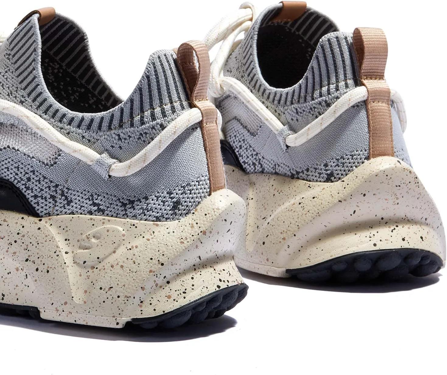 Мужские кроссовки UIN для путешествий и прогулок, легкие, слипоны, с широкой носочной частью, модные кеды Севилья, серый синий
Мужские кроссовки UIN для путешествий и прогулок, легкие, слипоны, с широкой носочной частью, модные кеды Севилья, серый синий