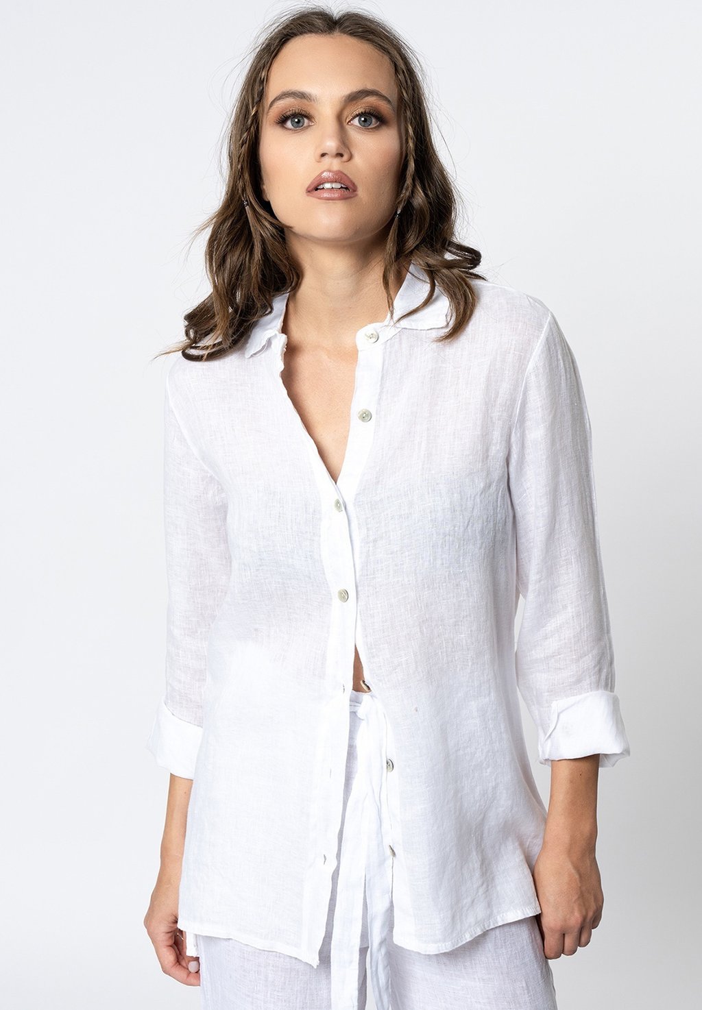 Рубашка CON COLLO ACANFORA, белый
Рубашка CON COLLO ACANFORA, белый