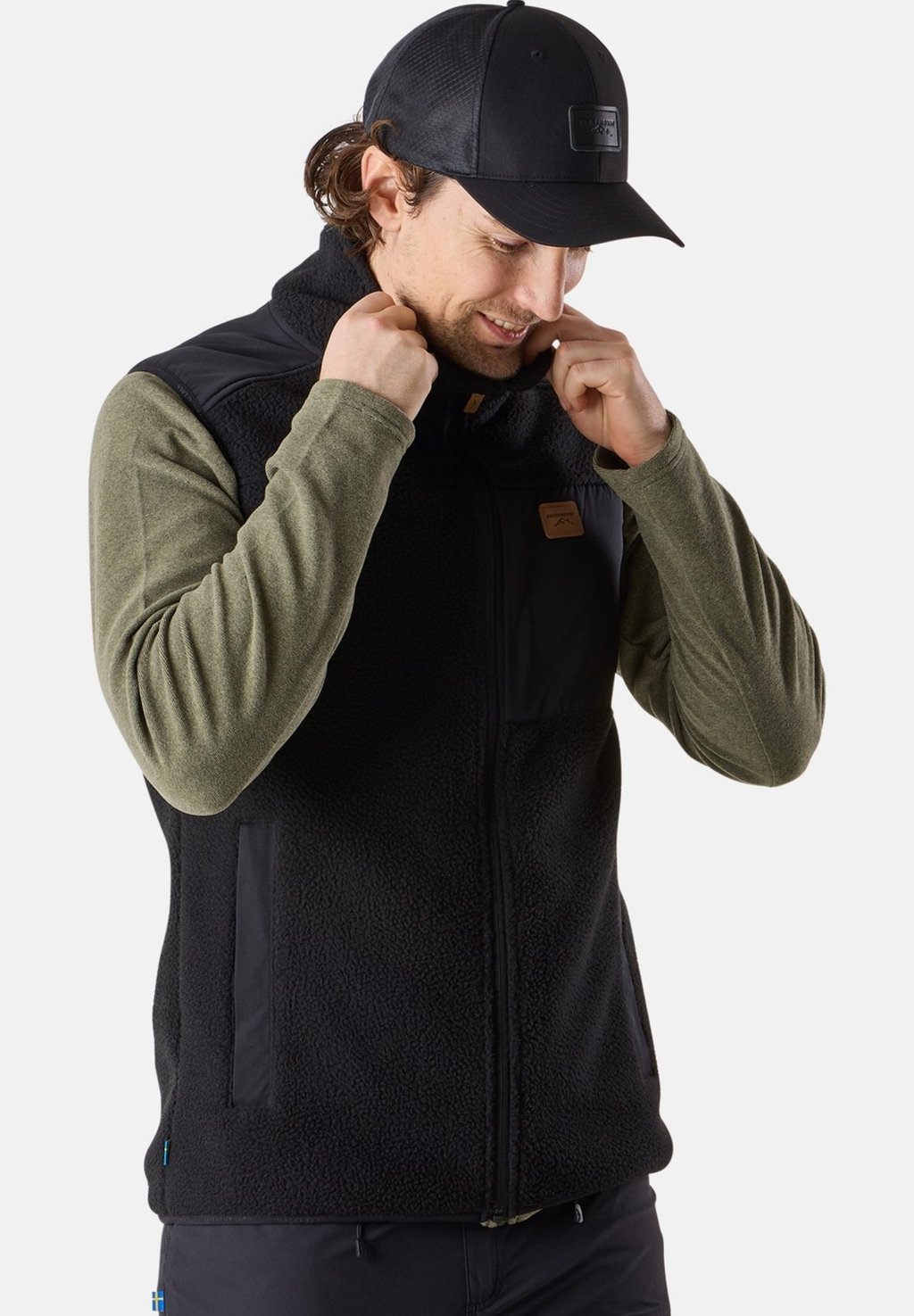 Жилет NORD Swedemount, черный
Жилет NORD Swedemount, черный