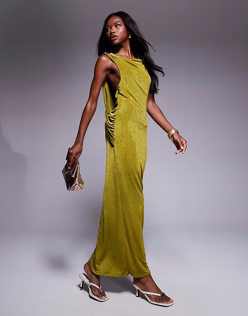 Длинное платье без рукавов с глубоким вырезом на спине и отделкой ASOS DESIGN зеленого цвета
Длинное платье без рукавов с глубоким вырезом на спине и отделкой ASOS DESIGN зеленого цвета