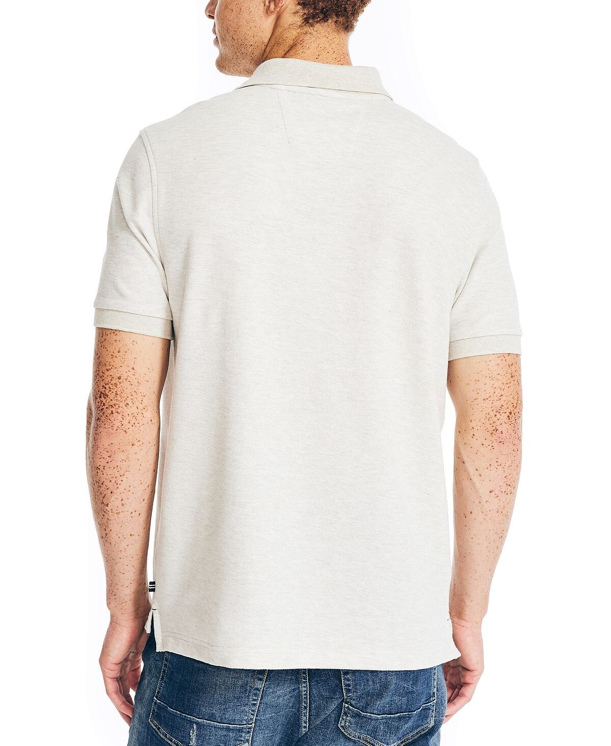 Мужская рубашка-поло классического кроя, изготовленная из экологически чистых материалов Nautica
Мужская рубашка-поло классического кроя, изготовленная из экологически чистых материалов Nautica